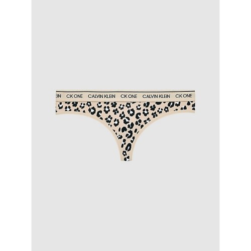 Dámské tanga Calvin Klein CK One Stephen Animal Thong hnědé